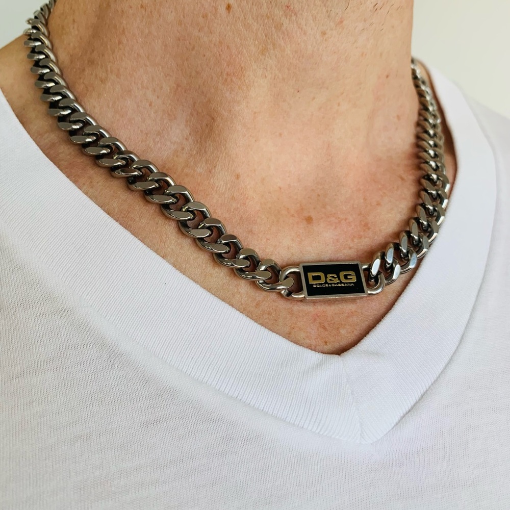 D&G/Dolce&Gabbana Silver Logo Plaque Necklace, Never worn - Picture 2 of 12